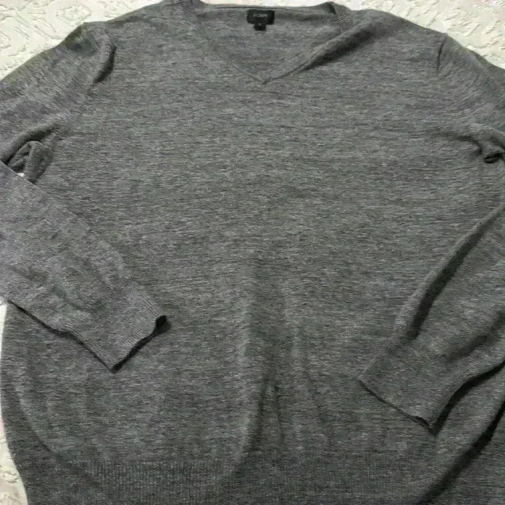 J. Crew Gray V-Neck Lightweight Cotton Men’s Sweater Size Medium - Picture 5 of 7